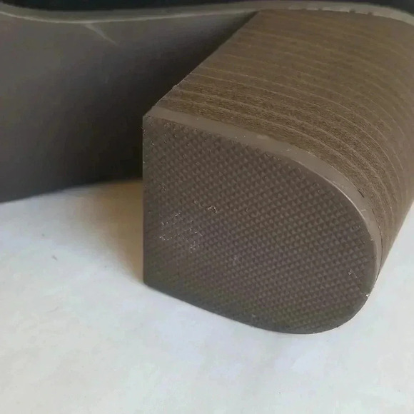 Universal thread Black vegan suede inner zip booties 10 - Picture 8 of 10